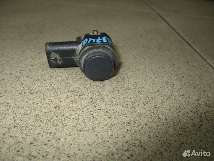 Датчик парковки VW Polo Sedan