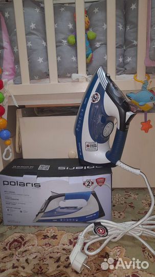 Утюг Polaris новый 3033