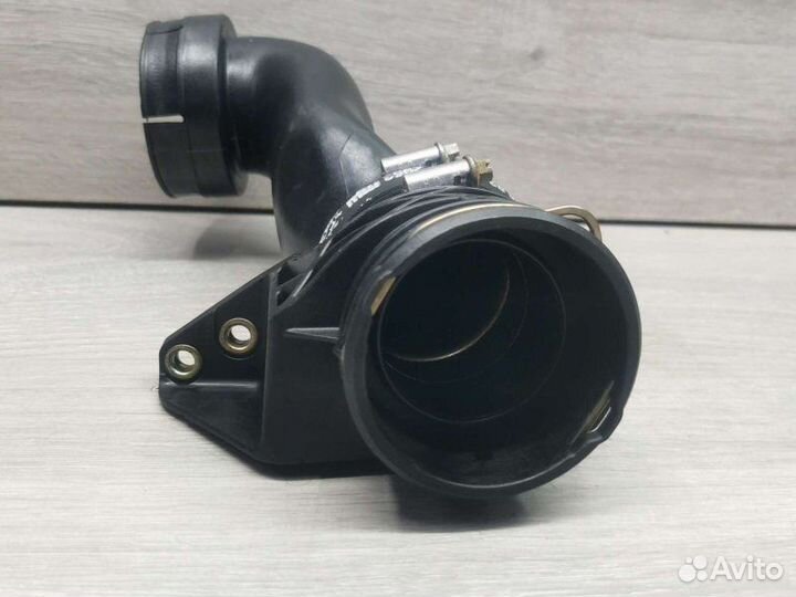 Патрубок интеркулера Mercedes C W203