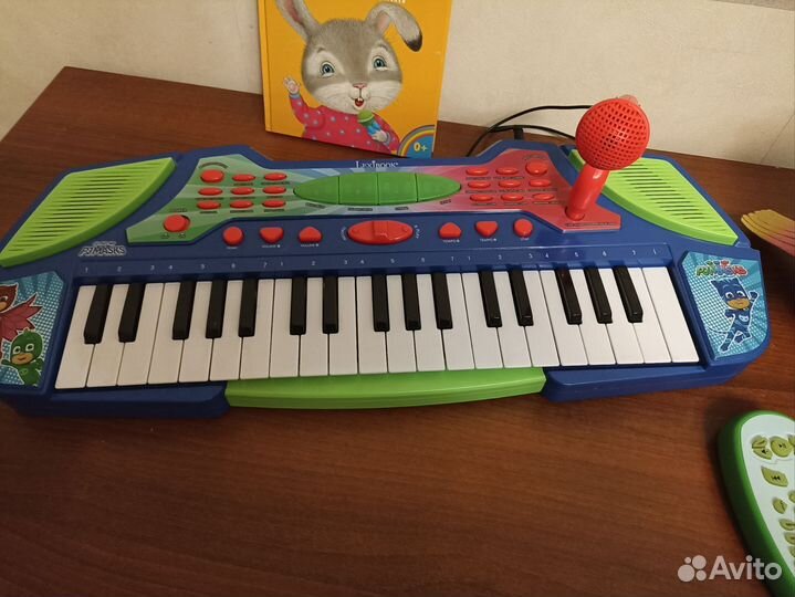 Игрушки