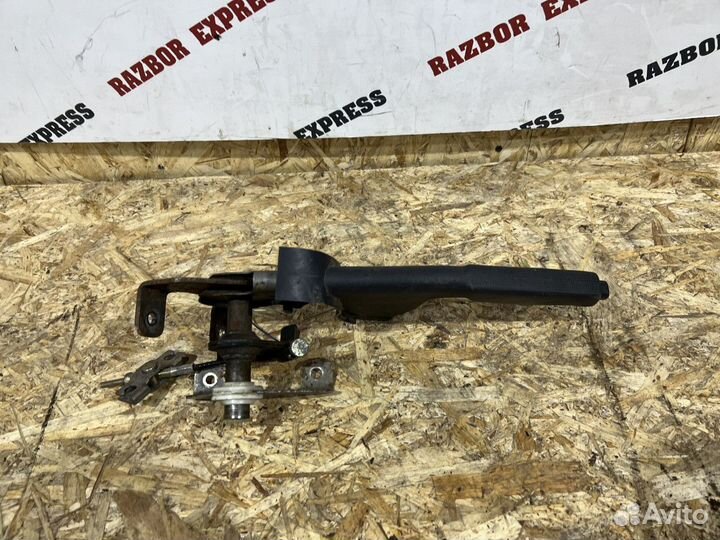 Рычаг стояночного тормоза Hyundai Elantra XD