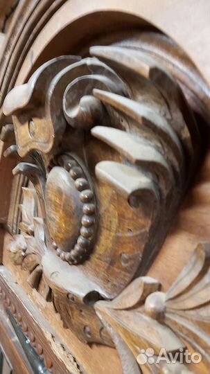 Навершие на шкаф или горку