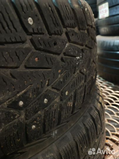 Nokian Tyres Hakkapeliitta 7 215/65 R16