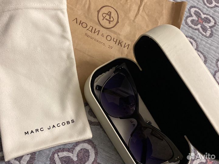Солнцезащитные очки marc jacobs