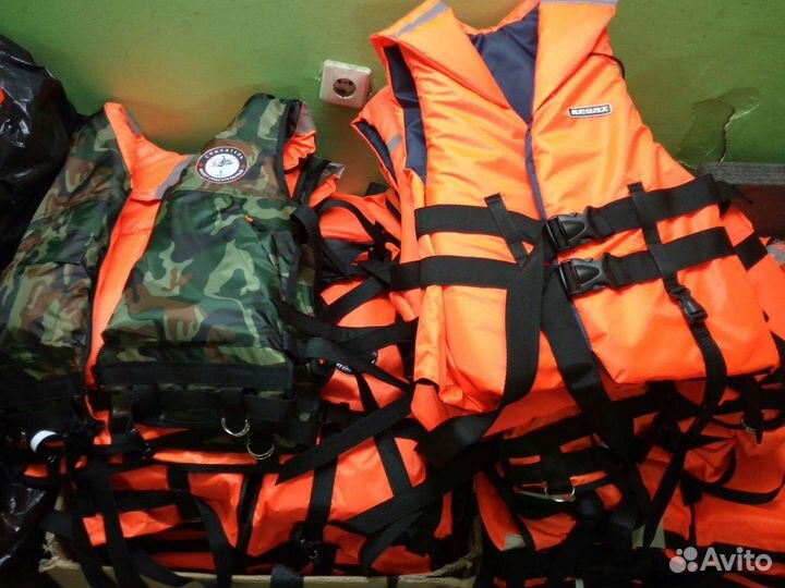 Спасательный жилет взрослый хаки оранжевый