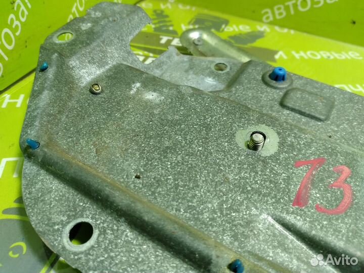 Электростеклоподъемник задний левый Volvo V70