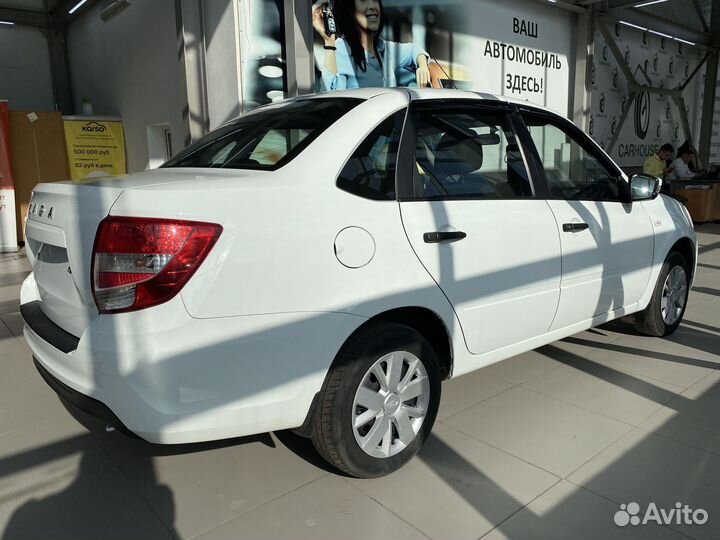 LADA Granta 1.6 МТ, 2021, 56 800 км