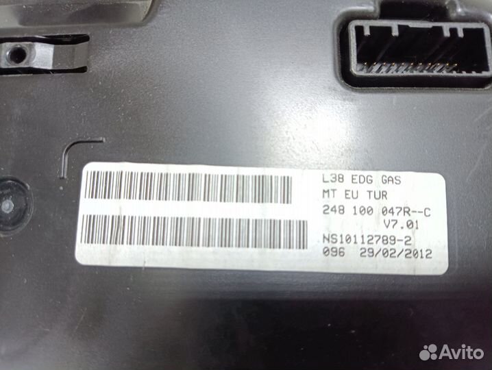 Панель приборов Renault Fluence