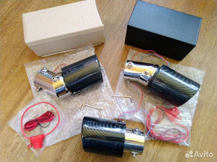 Насадка на выхлопную трубу с подсветкой