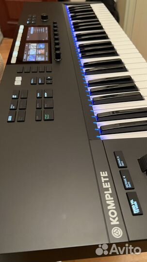Native Instruments Komplete Kontrol S49 MkII