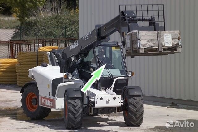 Стекло лобовое Bobcat T3571/T3571L