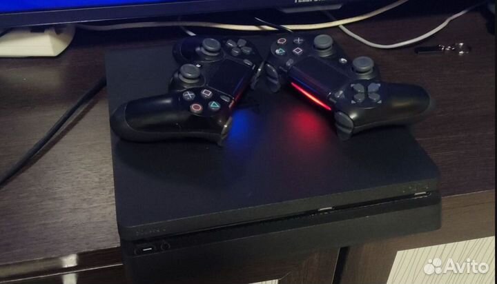 Sony PS4 slim 1tb 2 геймпада 400игр