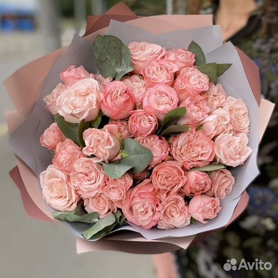 Кустовые розы цветы