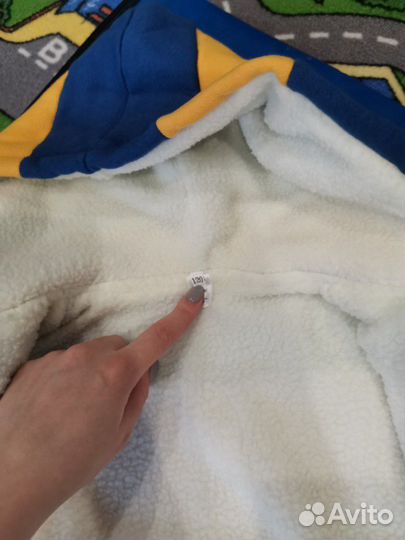 Спортивный костюм