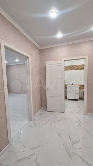 2-к. квартира, 58 м², 8/9 эт.