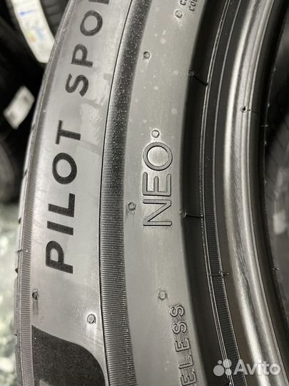 Michelin Pilot Sport 4 SUV 255/50 R19 103W