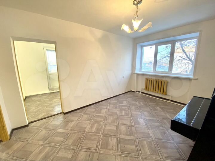 2-к. квартира, 42 м², 2/2 эт.