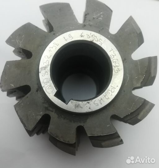 Фреза червячная для шлицевых валов 8х32х38 335'