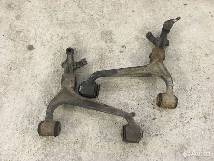 Рычаги передние Mercedes W210 (3993)