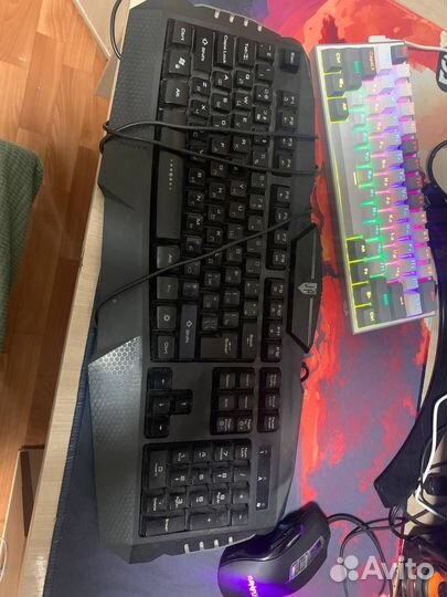 Игровая клавиатура с подсветкой