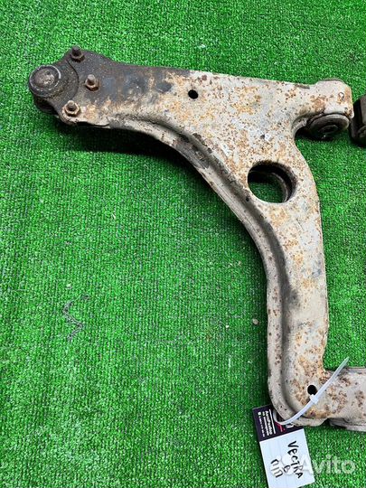 Рычаг передний правый левый Opel Vectra B x18xe