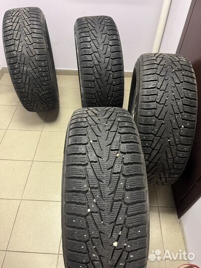 Колеса зимние шипованные в сборе на Лексус LX-570