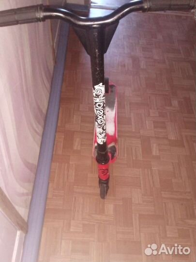 Самокат трюковой Oxelo