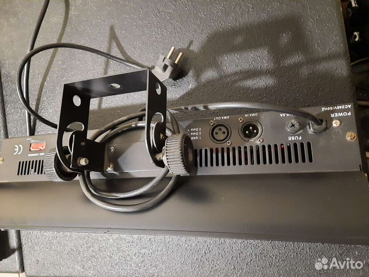 Highendled YLL-014 LED strobo Стробоскоп, LED, 220