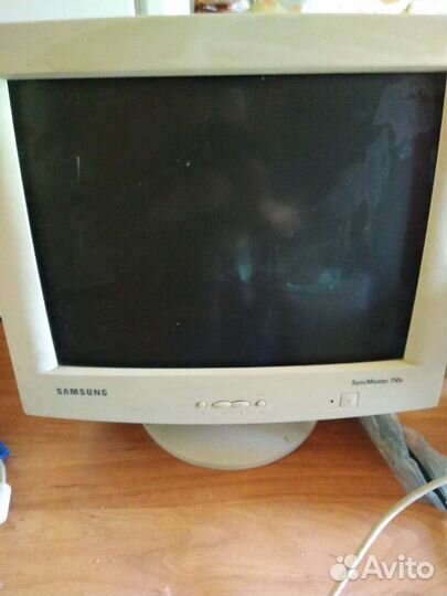 Монитор samsung syncmaster 750S