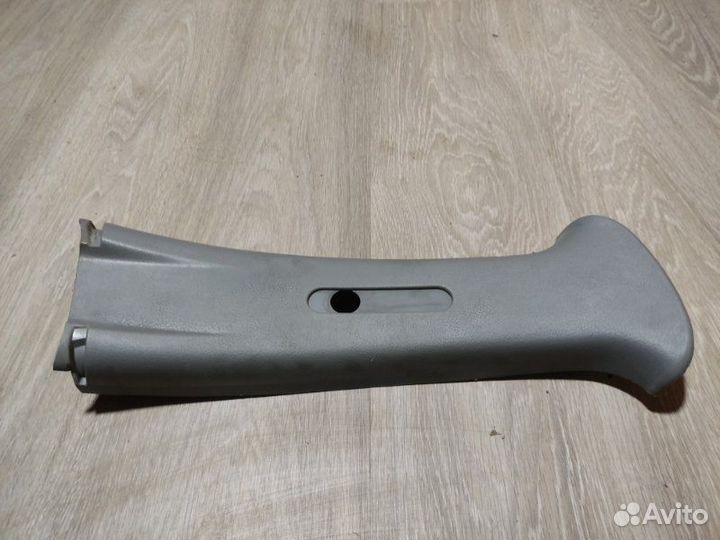 Обшивка средней стойки правая Chevrolet Aveo T200