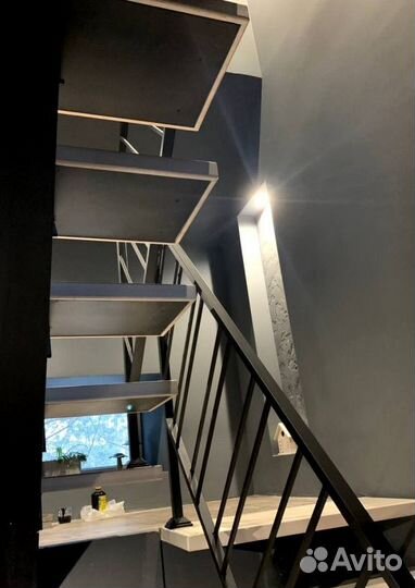 Лестница на монокосоуре