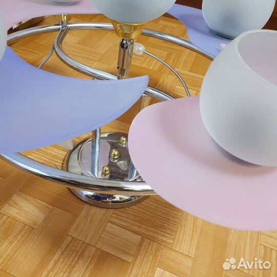 Светильник потолочный люстра 5 ламп