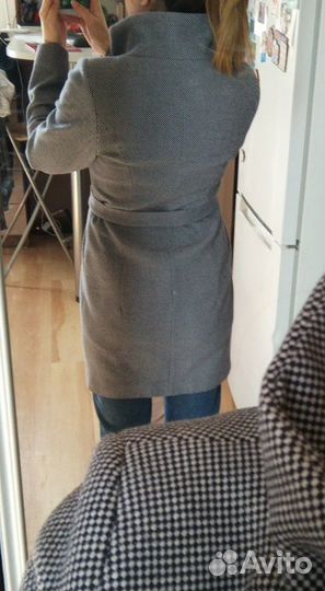 Пальто шерстянное