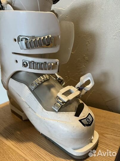 Горнолыжные ботинки Salomon