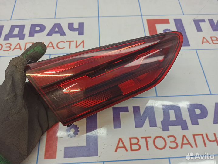 Фонарь задний внутренний левый Volkswagen Polo (Mk