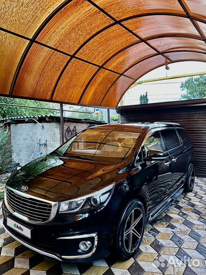 Kia Carnival, 2015