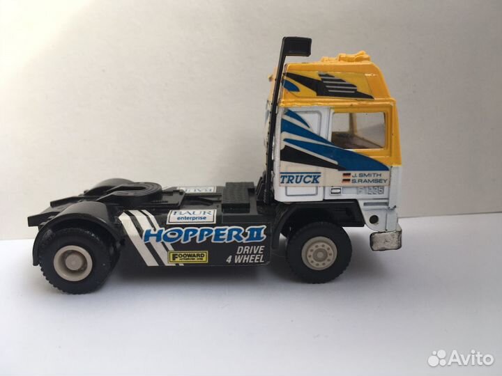 Вольво Volvo F 1225 1982 Autocraft Cararama 1:64