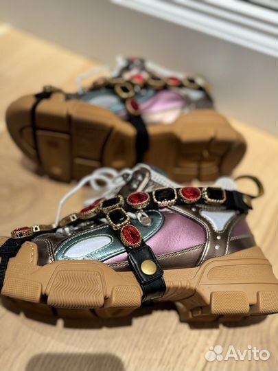 Кроссовки женские gucci