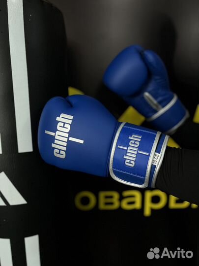 Перчатки боксерские Clinch