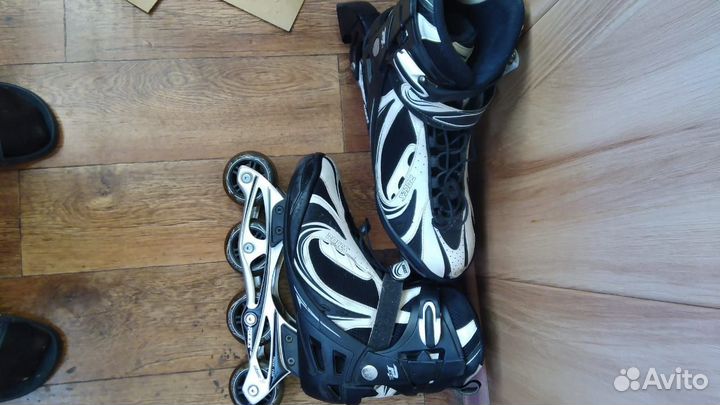 Роликовые коньки Roces