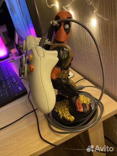 Держатель для джойстика Deadpool