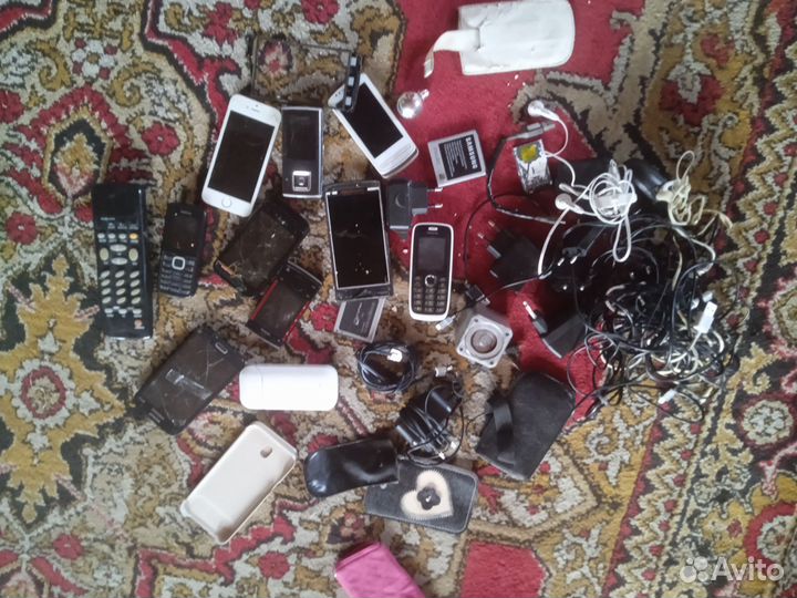 Телефон старый