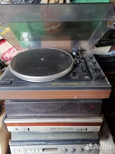 Проигрыватель винила СССР