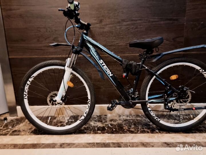 Велосипед горный женский Stern Electra 1.0 27.5