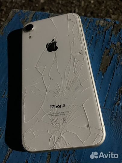 iPhone xr 64gb