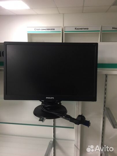 Монитор philips