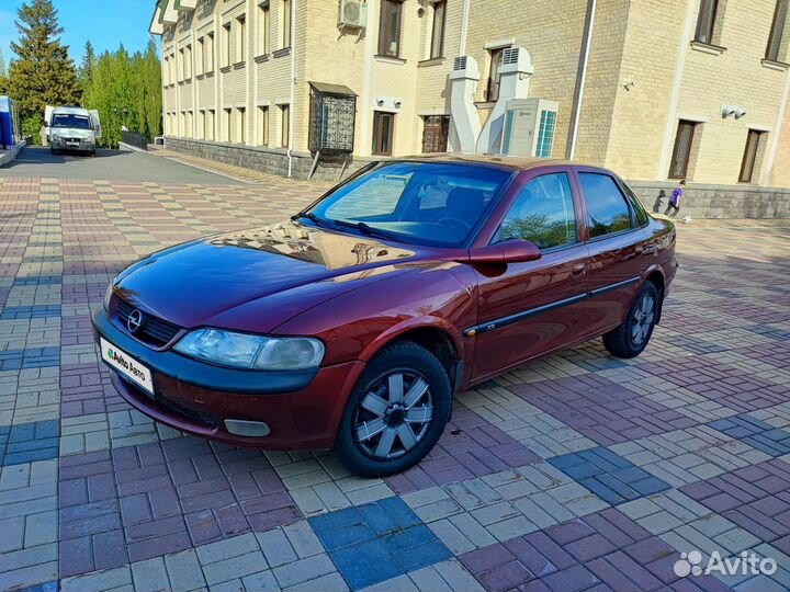 Opel Vectra 1.8 AT, 1995, 244 000 км