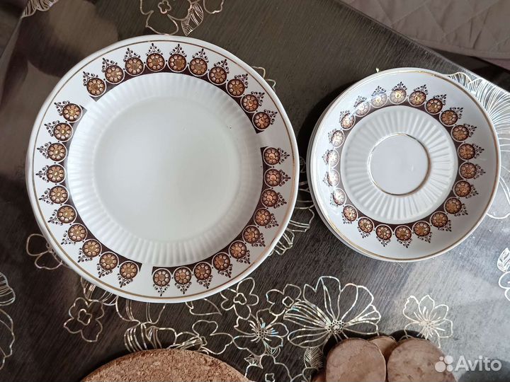 Тарелки Рижского фарфорового завода