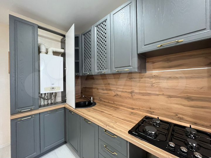 2-к. квартира, 65 м², 5/5 эт.