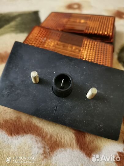 Фонарь габаритный боковой, жёлтый LED